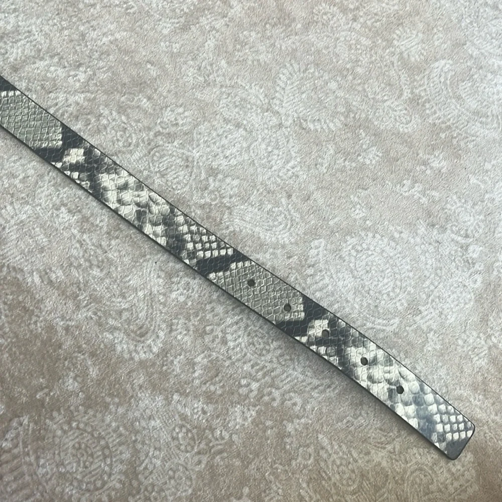 Brand New Michael Kors Genuine Leather Snakeskin Print Belt Sparkly Logo Buckle